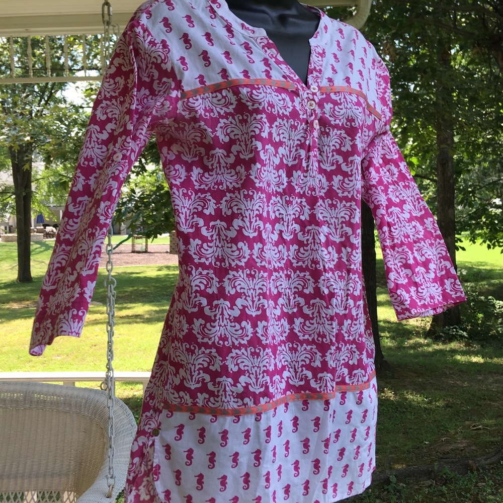 Hatley beach tunic top dress cover up S playful contrasting print seahorse
